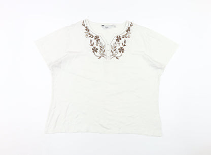 Isle Women's White XL Embroidered Cotton T-Shirt