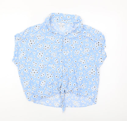 M&Co Women's Blue Petite Button-Up Floral Top