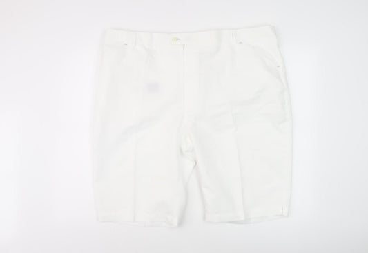 Stromberg Men's White Stylish Moisture Wicking Shorts