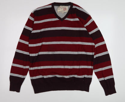 Sandstone Men's M Red Striped V-Neck Jumper