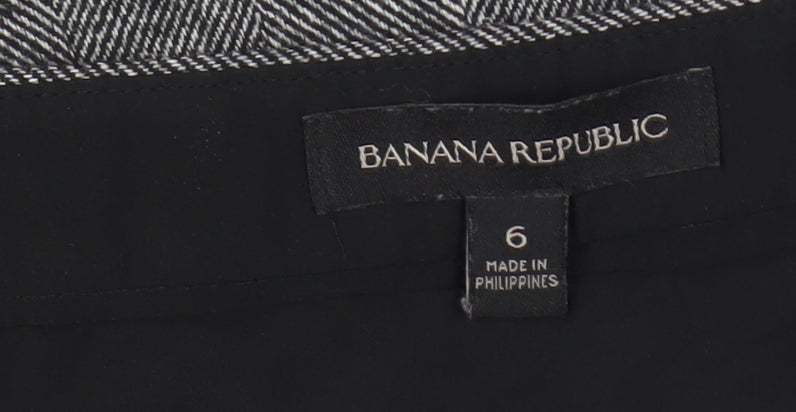 Banana Republic Women Grey Knee Length Skirt Size 6