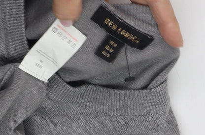 Zoe & Co Women's Grey Star Pattern Wool Pullover, M