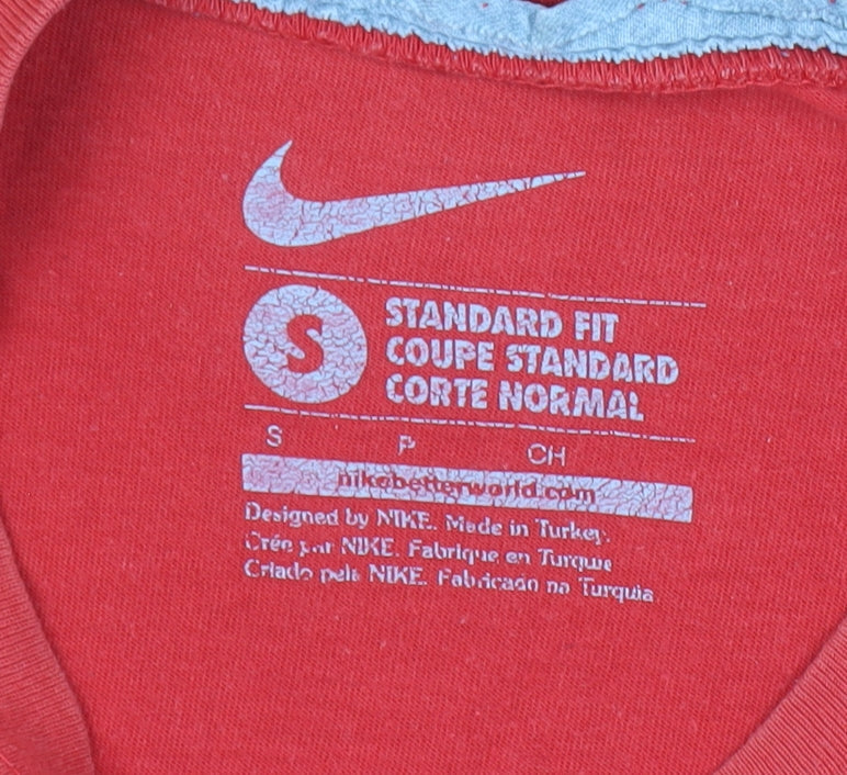 Nike Men's Red Graphic Print T-Shirt S