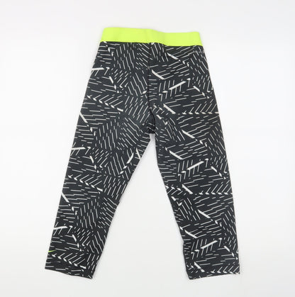 Nike Women's Black Cropped Leggings - Size S