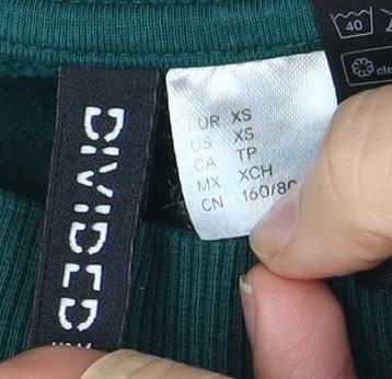 Divided Green Graphic Print Unisex XS Sweatshirt