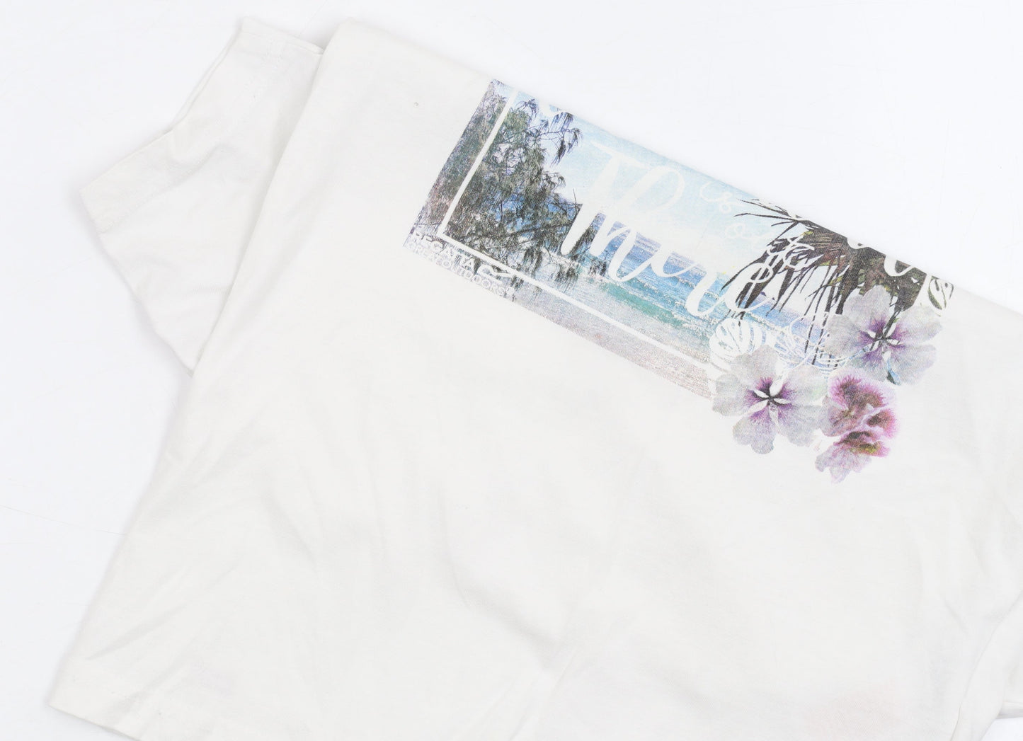 Regatta Girls White Adventure Graphic T-Shirt 7-8 Years