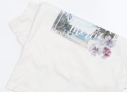 Regatta Girls White Adventure Graphic T-Shirt 7-8 Years