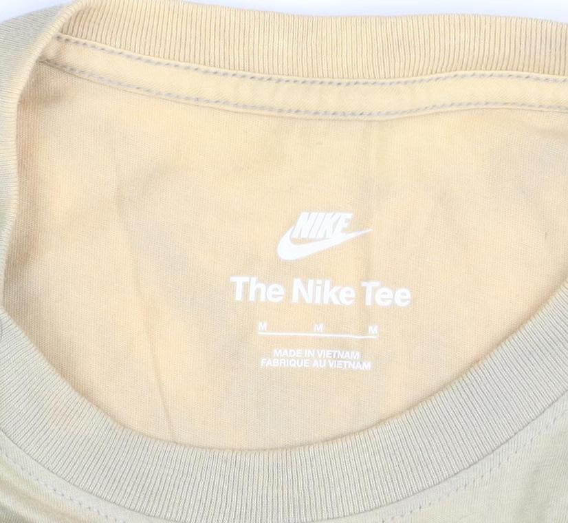 Nike Men's Beige Medium Crew Neck T-Shirt