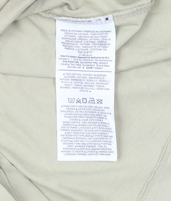 Nike Men's Beige Medium Crew Neck T-Shirt