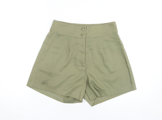 Quiz Women's Green Chino Shorts Size 8
