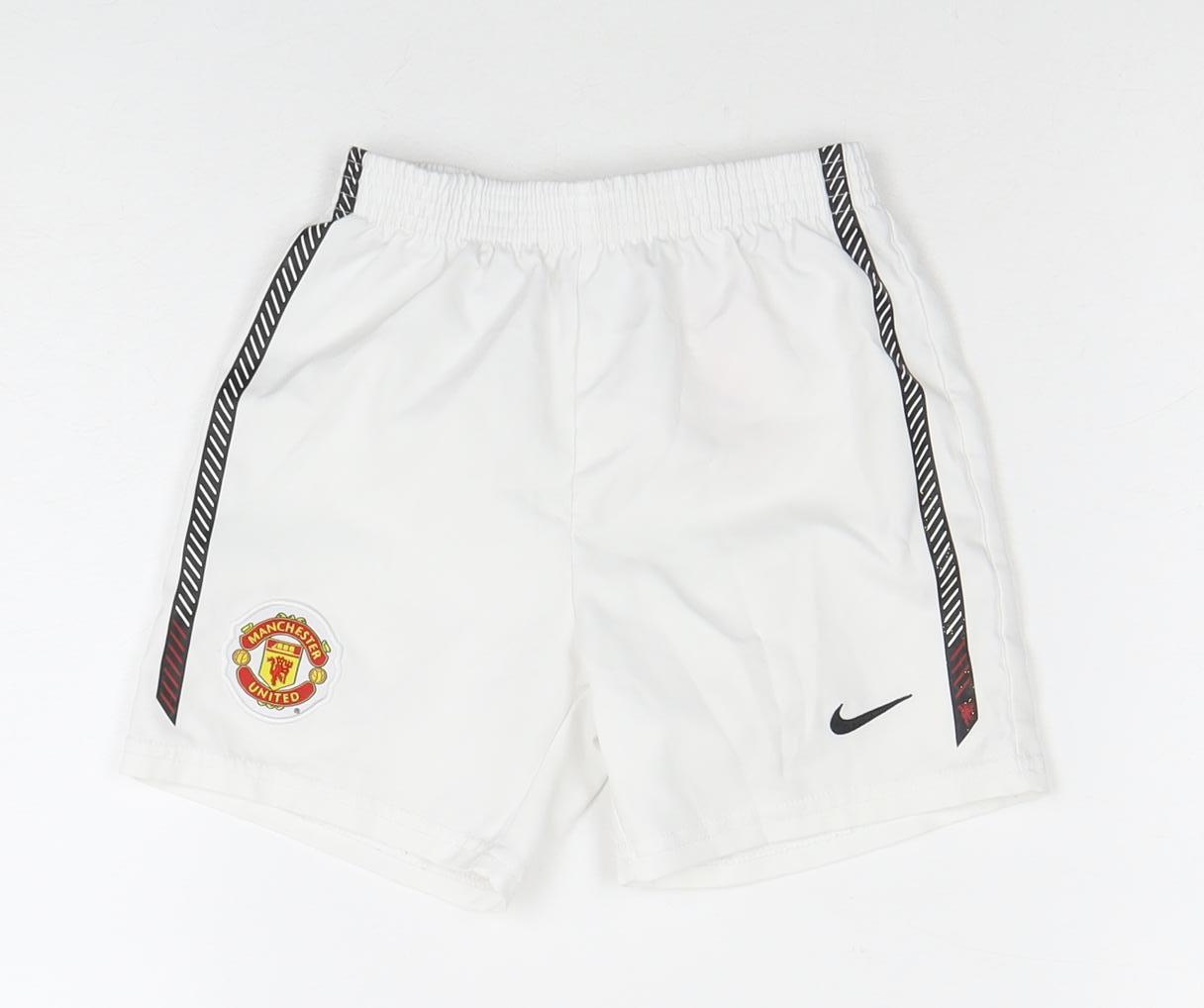Nike Unisex Baby White Sports Shorts 12-18 Months