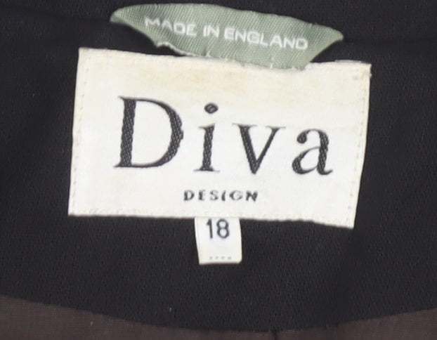 Diva Women's Black Buttoned Overcoat Size 18