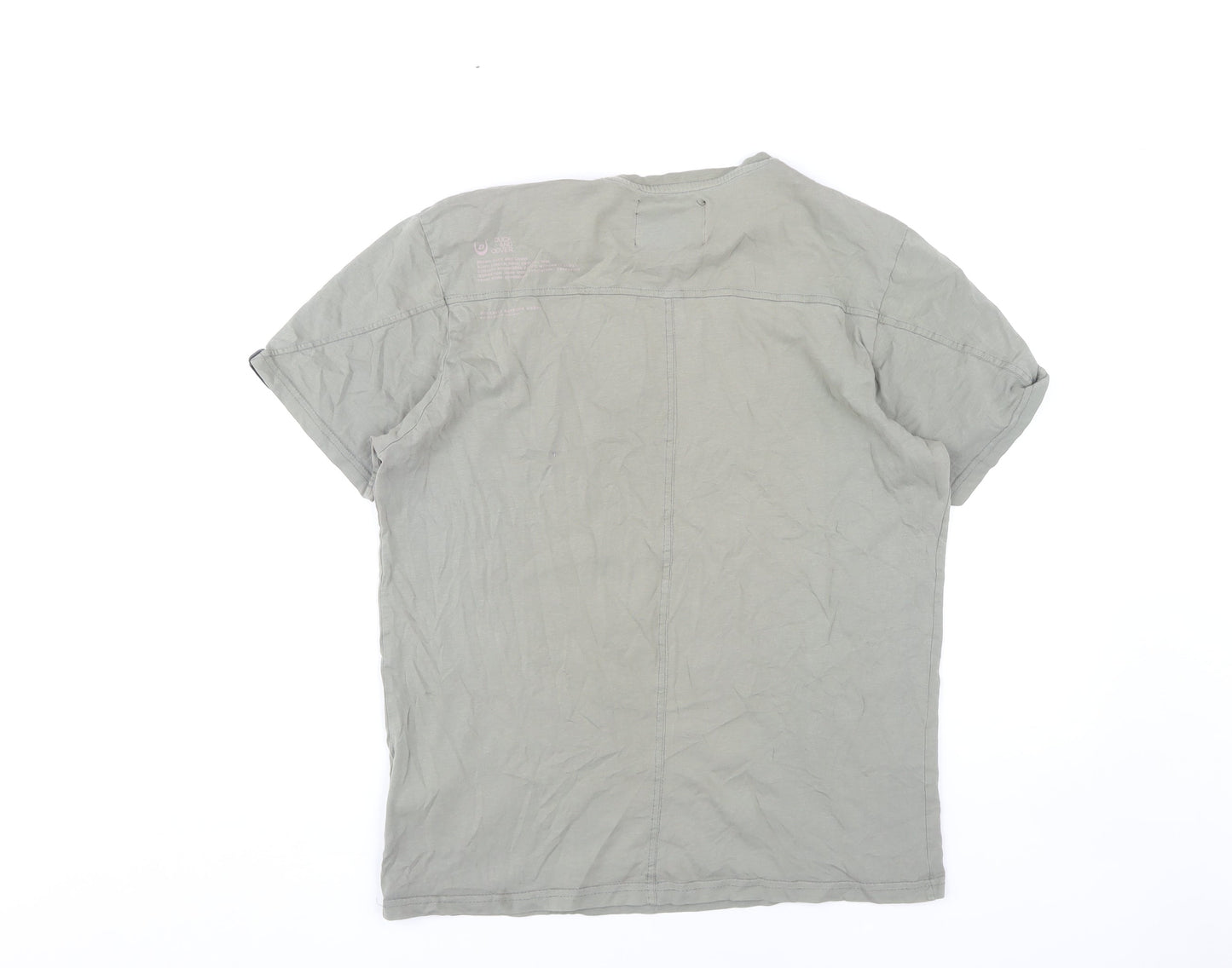 Duck and Cover Unisex Green T-Shirt, Size L, Crew Neck