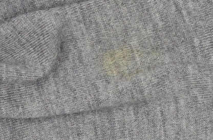 DKNY Men's Grey V-Neck Pullover Jumper, Size L