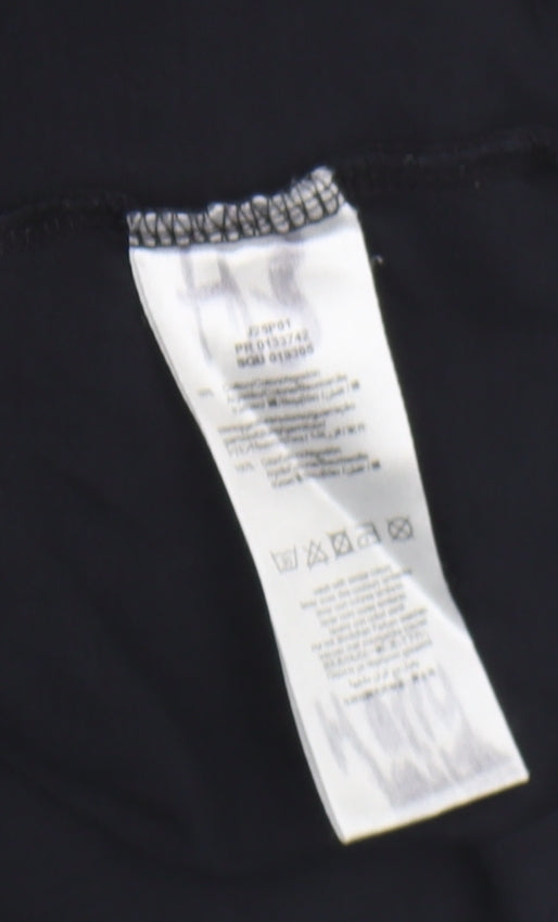 Unisex Adults UK Size 14 HUGO BOSS Black  T-Shirt
