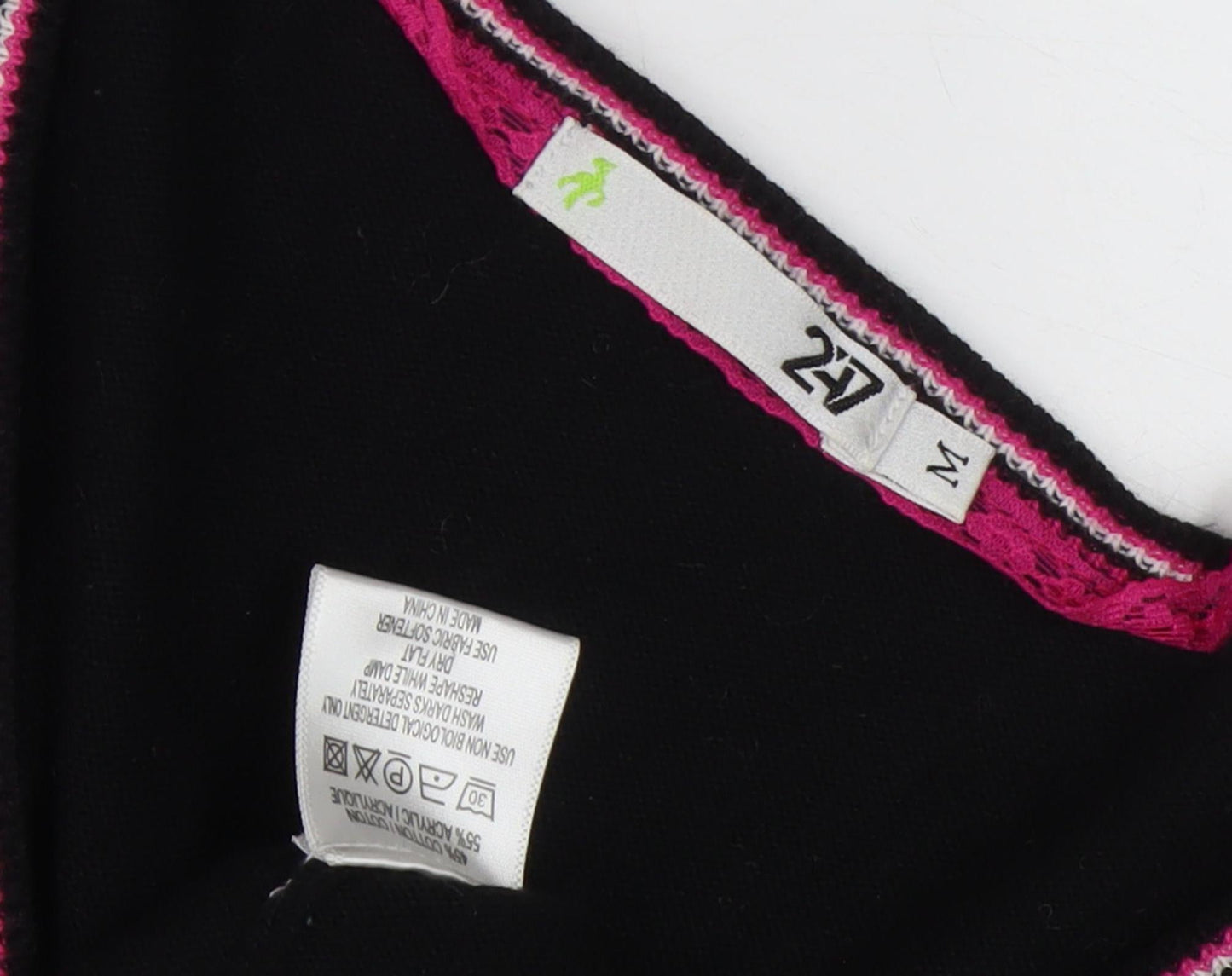 247 Women's Black Pullover Jumper - Size M