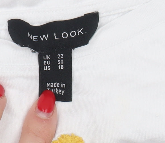 New Look Women's White Floral Cropped T-Shirt Size 22