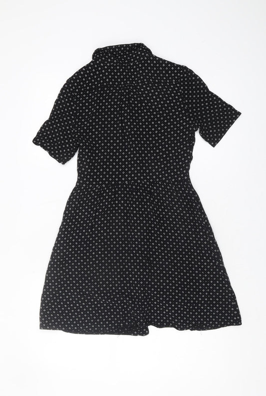 Urban Outfitters Women's Black XS Shirt Dress
