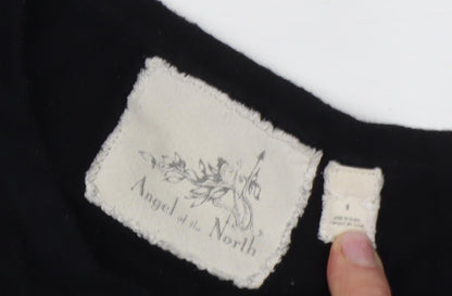 Angel of the North Black Women's Small Jumper
