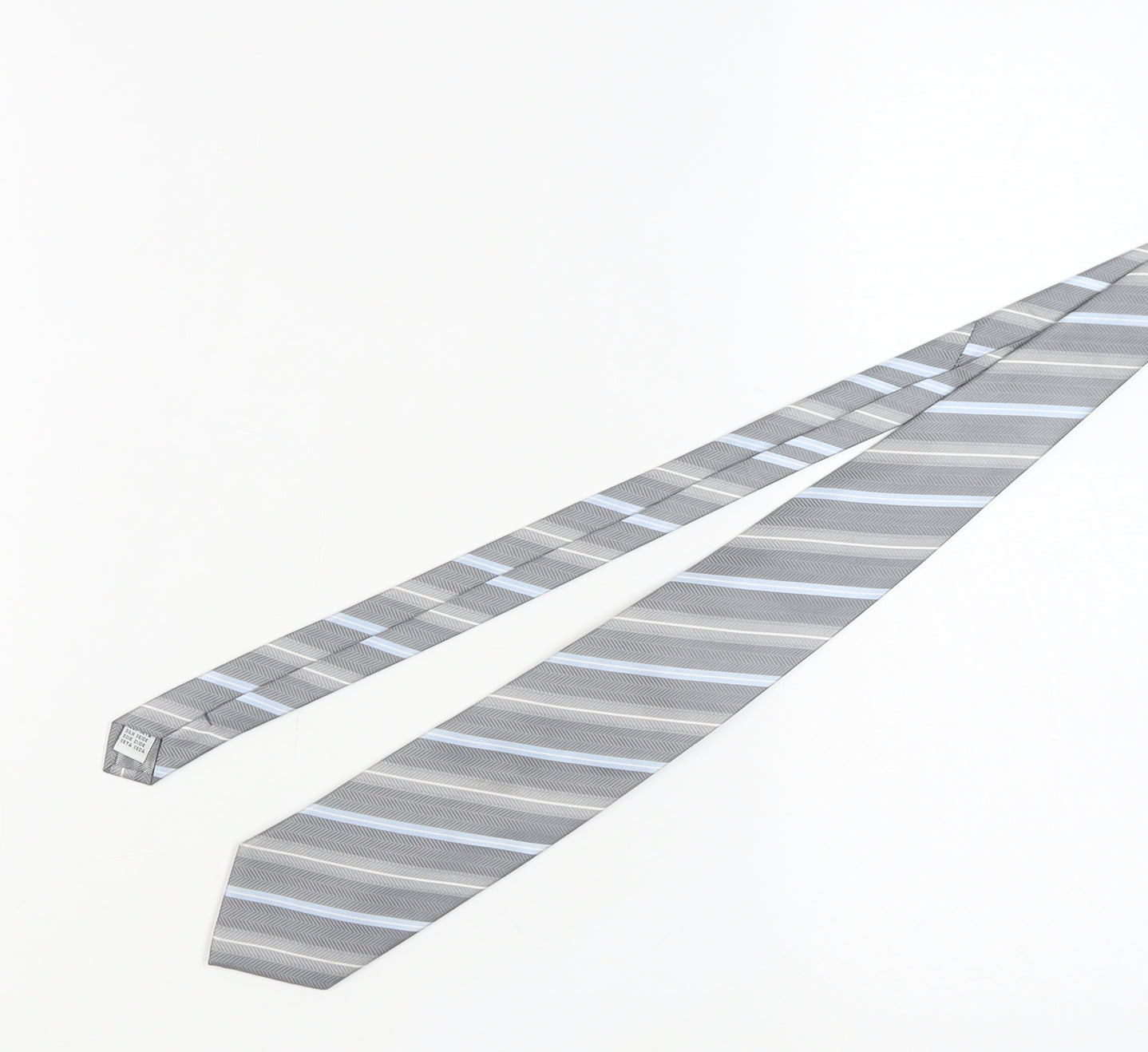Mens Bäumler Grey Striped 100% Silk  Tie