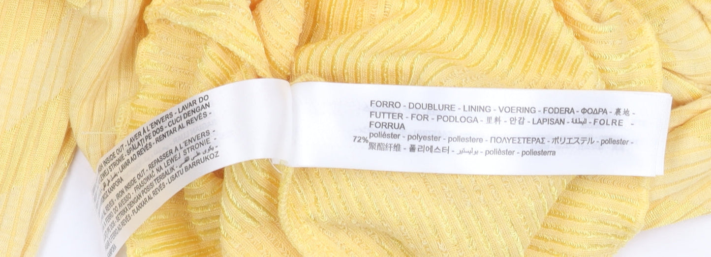 Bershka Women's Yellow Cropped Top, 2XS