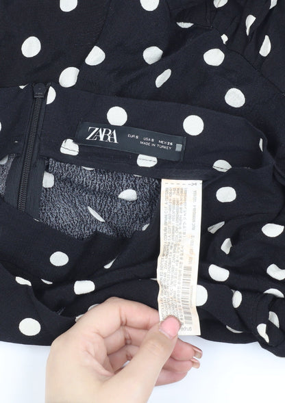 Zara Women's Black Polka Dot Wrap Shorts S