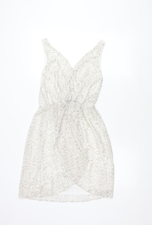 H&M Women's White Geometric V-Neck Dress Size 8