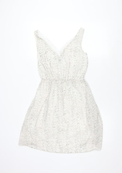 H&M Women's White Geometric V-Neck Dress Size 8