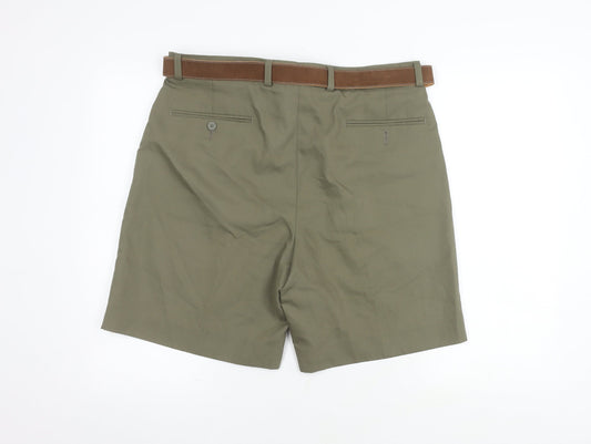 Wolsey Green Men's Chino Shorts, 30 in, Belted, Pleated