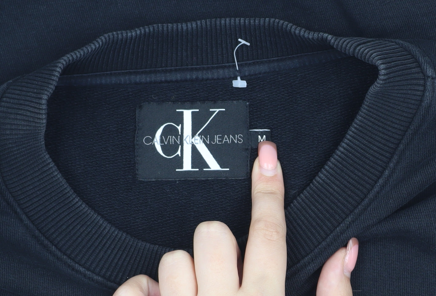 Mens UK Size M Calvin Klein Jeans Black Pullover Sweatshirt