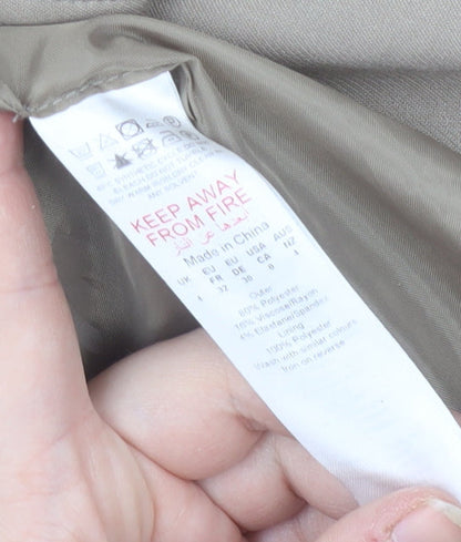 PrettyLittleThing Women’s Beige Blazer Size 4 Regular Fit