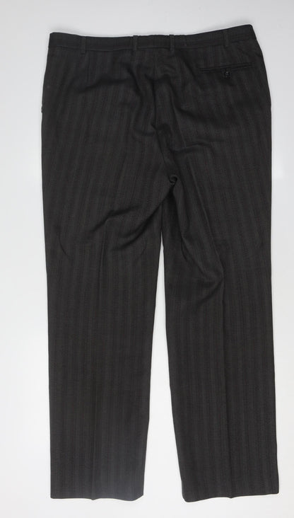 Hugo Boss Men's Black Regular Fit Trousers - Size 39