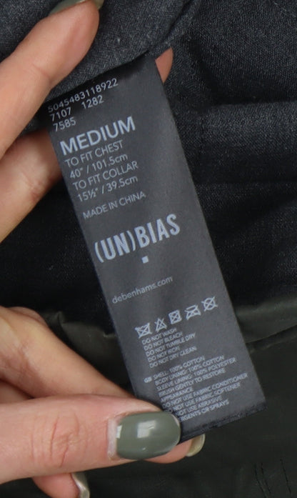 Mens UK Size M UNBIAS Green