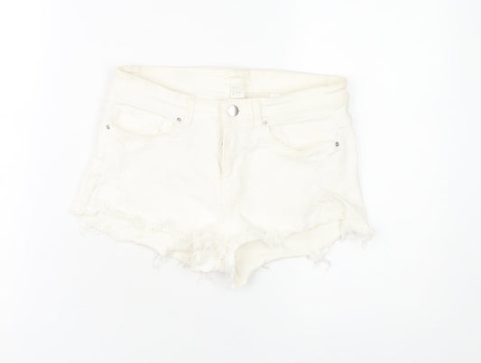 H&M Women's White Cut-Off Denim Shorts Size 6