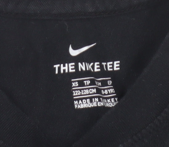 Nike Girls Black Graphic T-Shirt 6-7 Years Sports Style