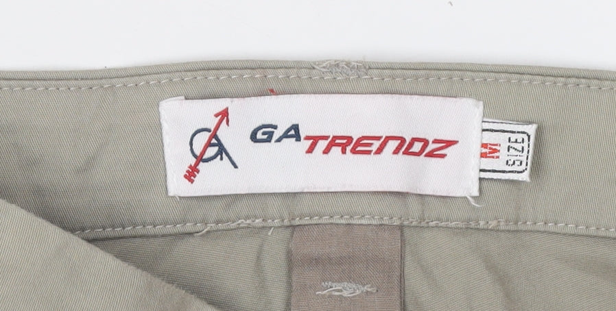 GATrendz Women's Beige Chino Shorts M Casual