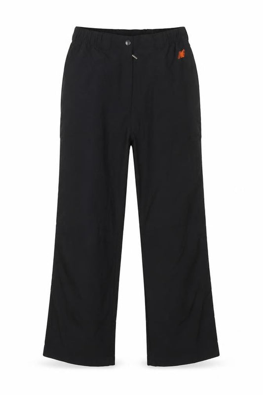 Front view of New Balance unisex adults black trousers s