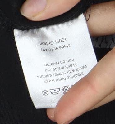 Nicce Men's Black Graphic Print T-Shirt M