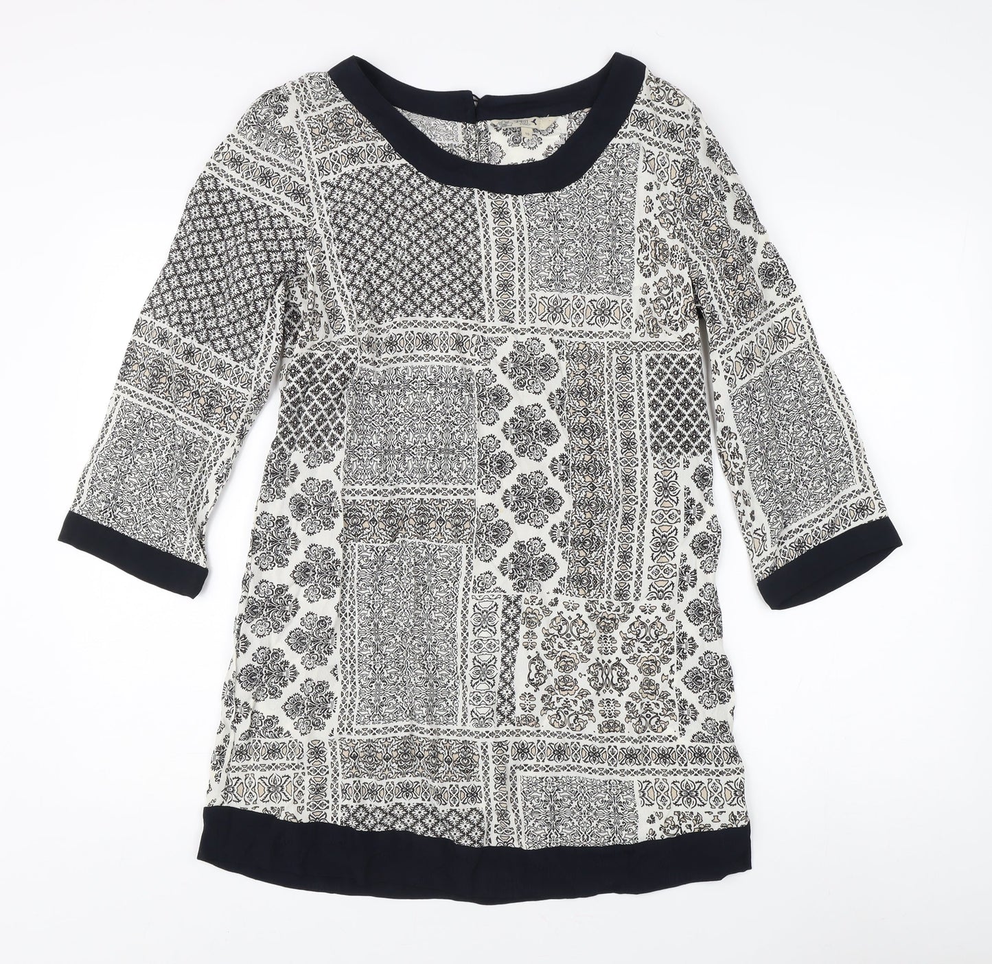 Spirit at M&Co Women's Ivory Geometric Tunic - Size 10
