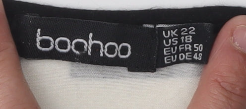 Boohoo Women's Black Check T-Shirt Size 22