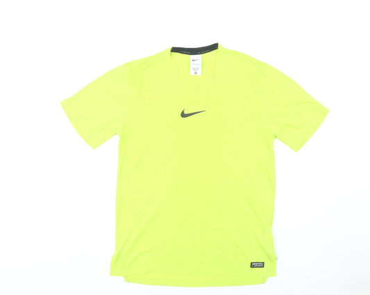 Nike Men's Green T-Shirt S - Breathable Sports Top