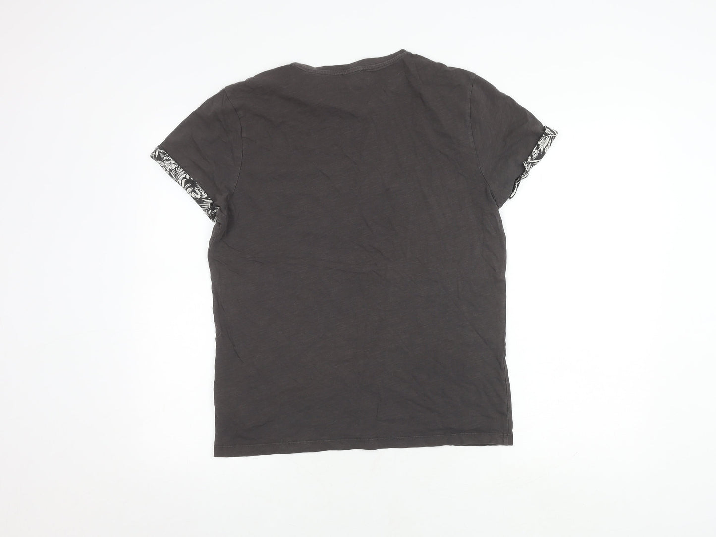New Look Men M Grey Cotton T-Shirt with Pocket