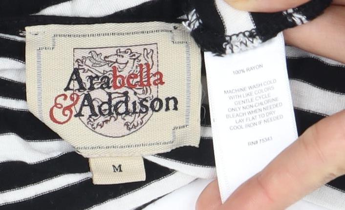 Arabella and Addison Women's Black Striped T-Shirt M