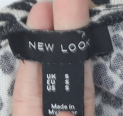 New Look Women's Multicoloured Animal Print Top