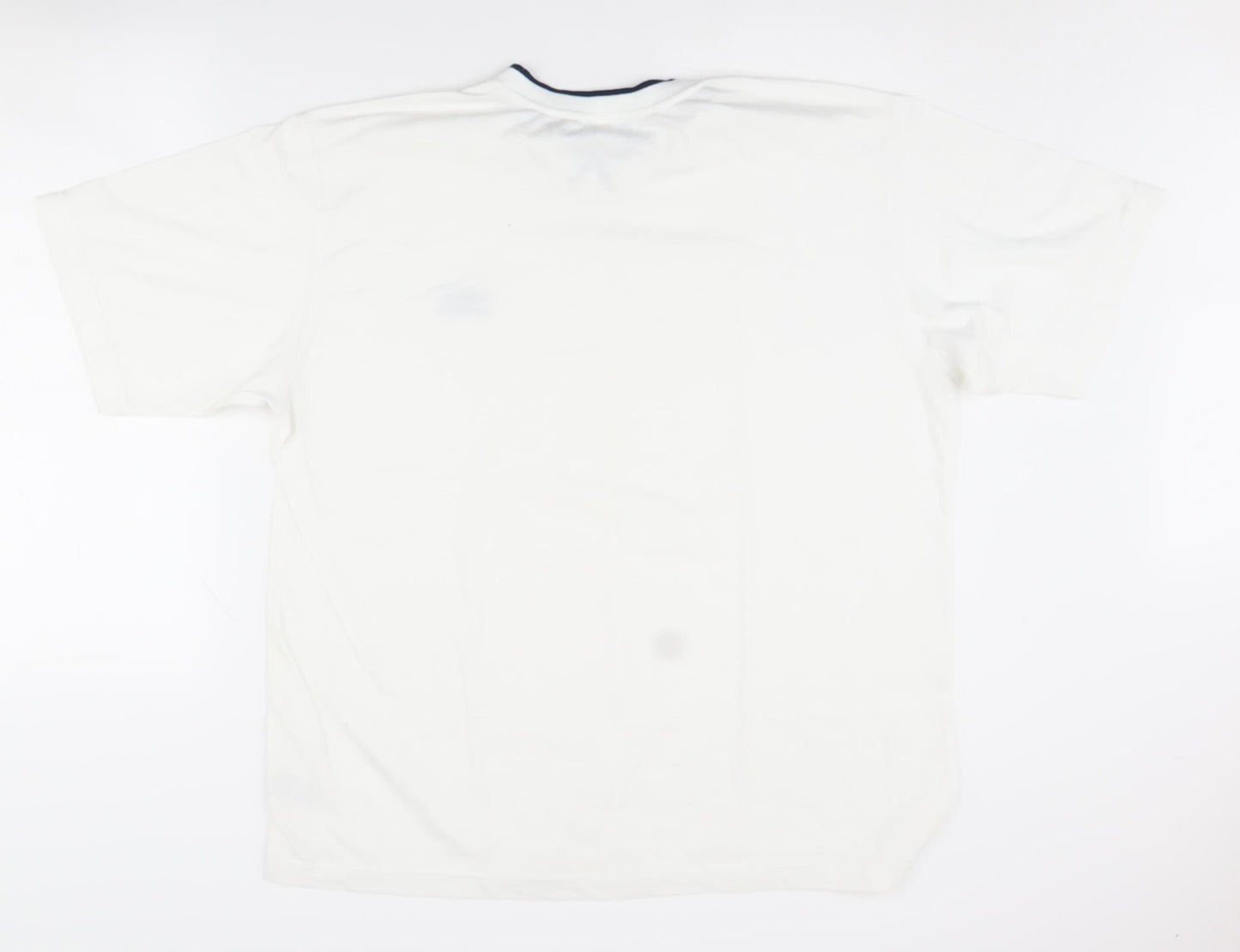 Umbro Men's XL White V-Neck T-Shirt