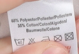 Umbro Men's XL White V-Neck T-Shirt