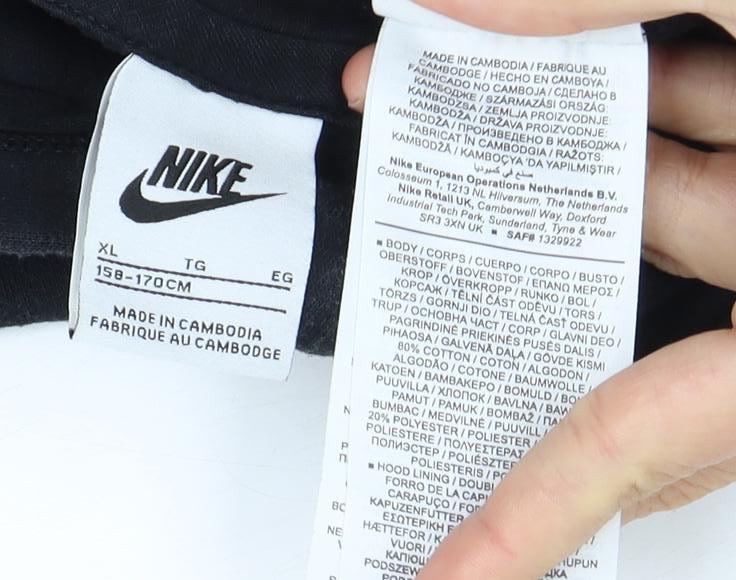 Nike Boys Black XL Pullover Hoodie with Logo Accents