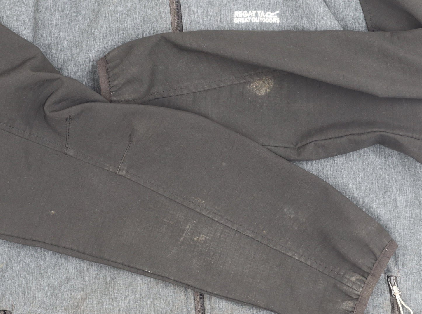 Mens UK Size L Regatta Grey Softshell