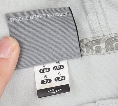 Mens UK Size S Umbro Grey Basic Jacket