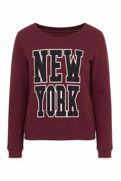 Front view of Jacqueline de Yong Women's Red Pullover Sweatshirt S